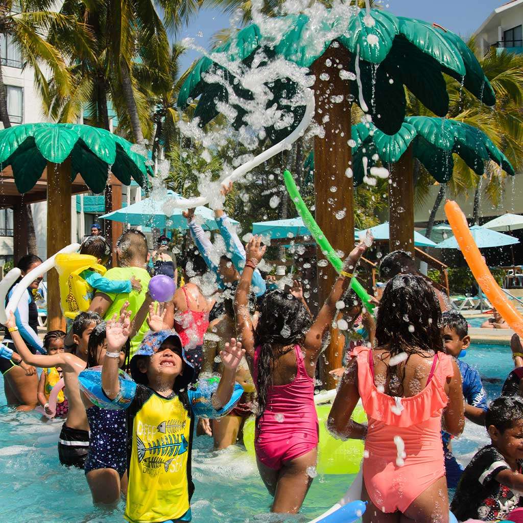 hotel-fontan-ixtapa-fiesta-espuma-infantil-enero-2024